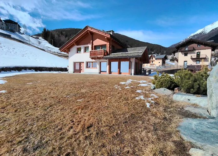 Taulei Tra Bormio E Livigno Alpehytte *